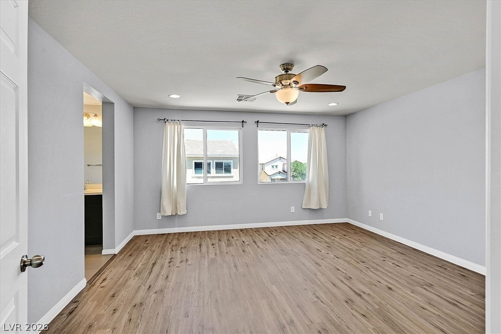 272 Finsbury Court - Photo 13