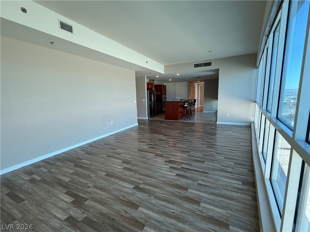 4575 Dean Martin Drive - Photo 5