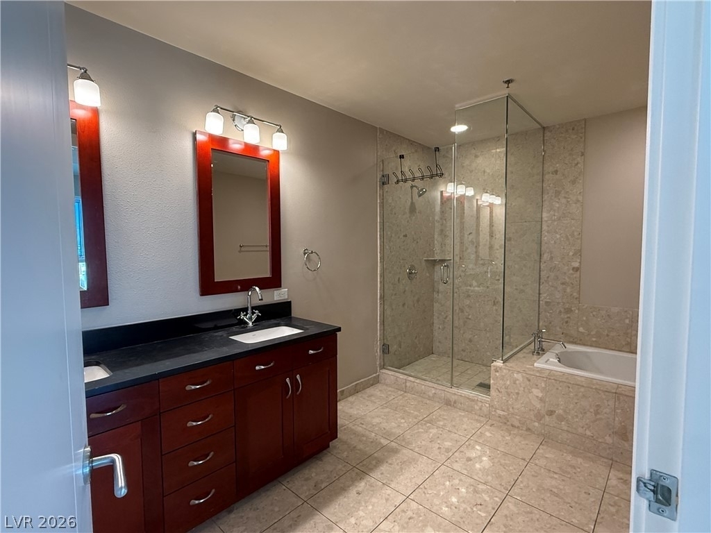 4575 Dean Martin Drive - Photo 14