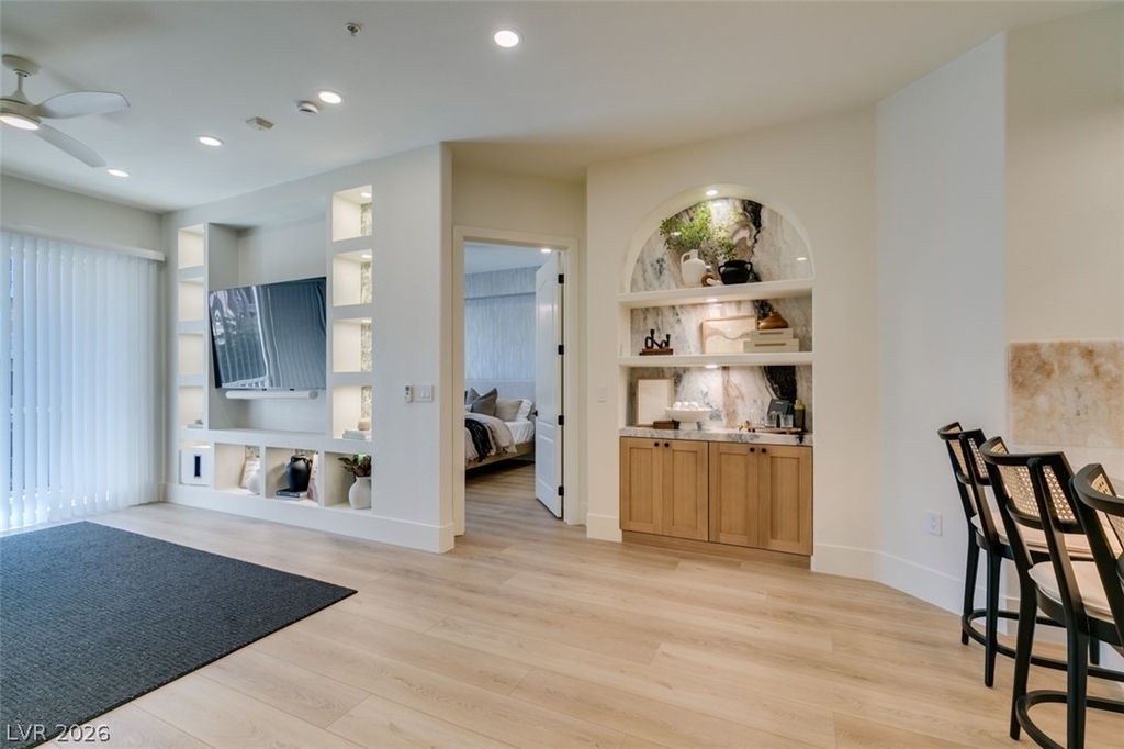32 E Serene Avenue - Photo 11