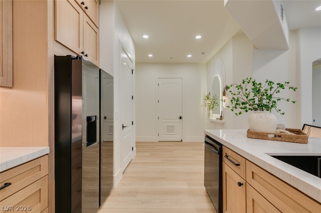 32 E Serene Avenue - Photo 19