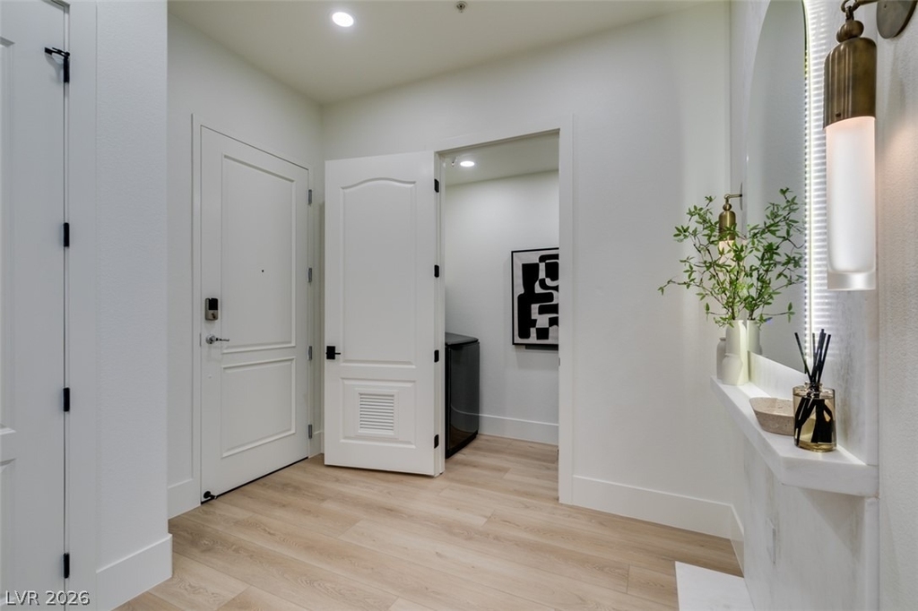 32 E Serene Avenue - Photo 12