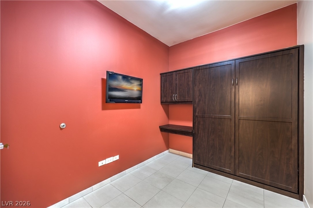 200 W Sahara Avenue - Photo 26
