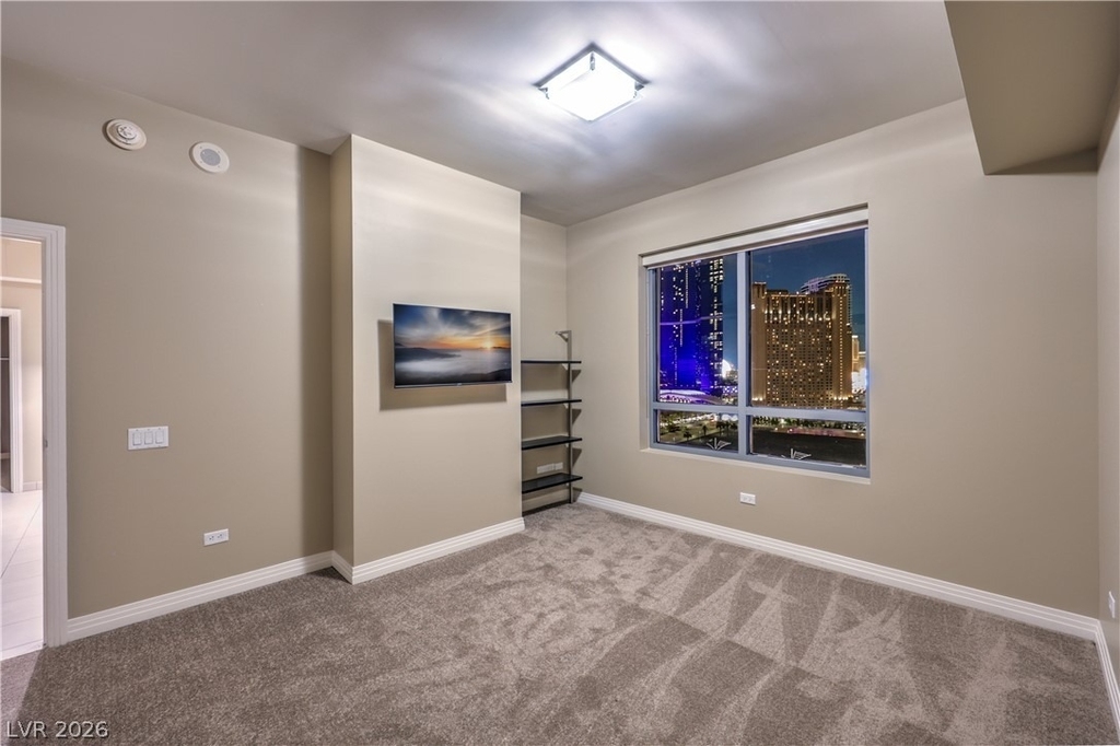 200 W Sahara Avenue - Photo 15