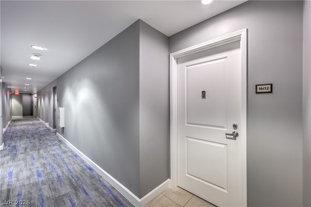 200 W Sahara Avenue - Photo 1