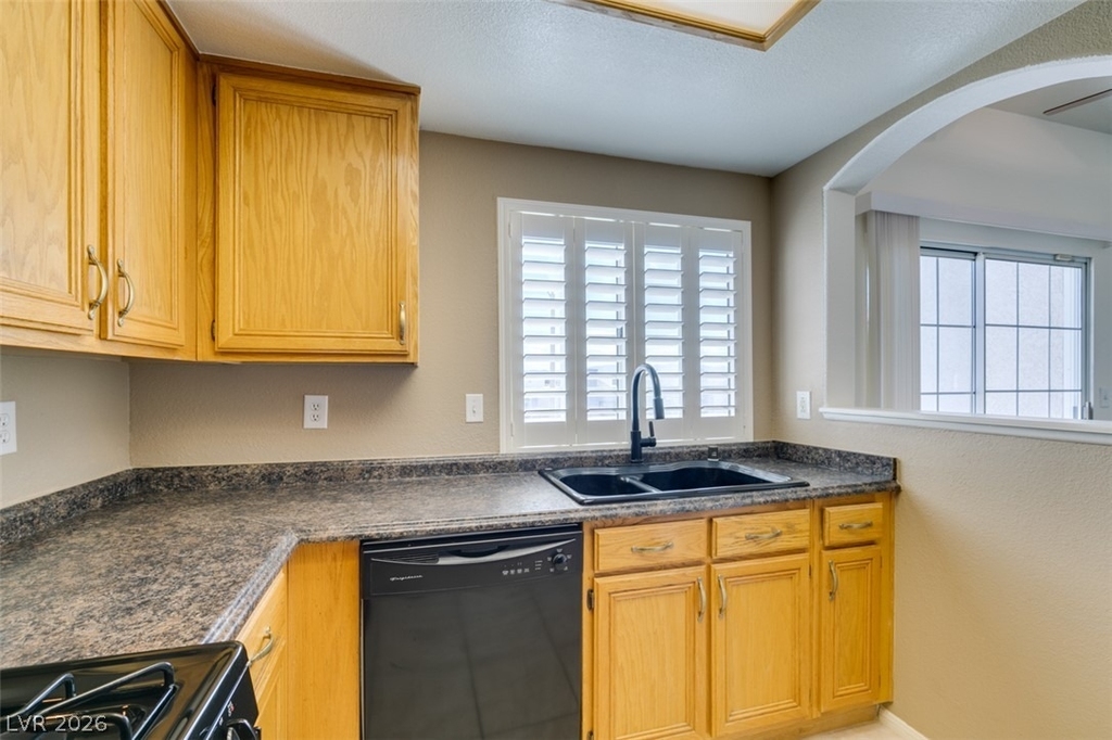 358 Seine Way - Photo 24