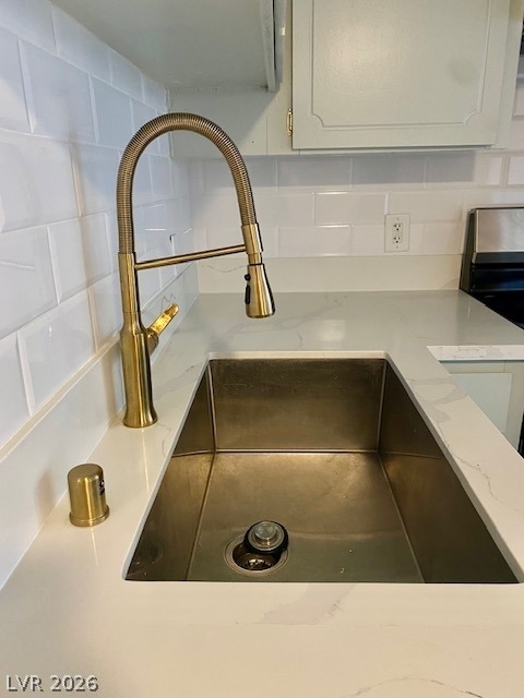 310 Brookside Lane - Photo 2