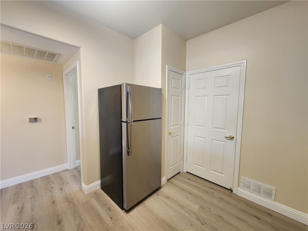 8000 W Badura Avenue - Photo 35