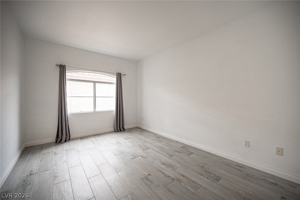 5415 W Harmon Avenue - Photo 21