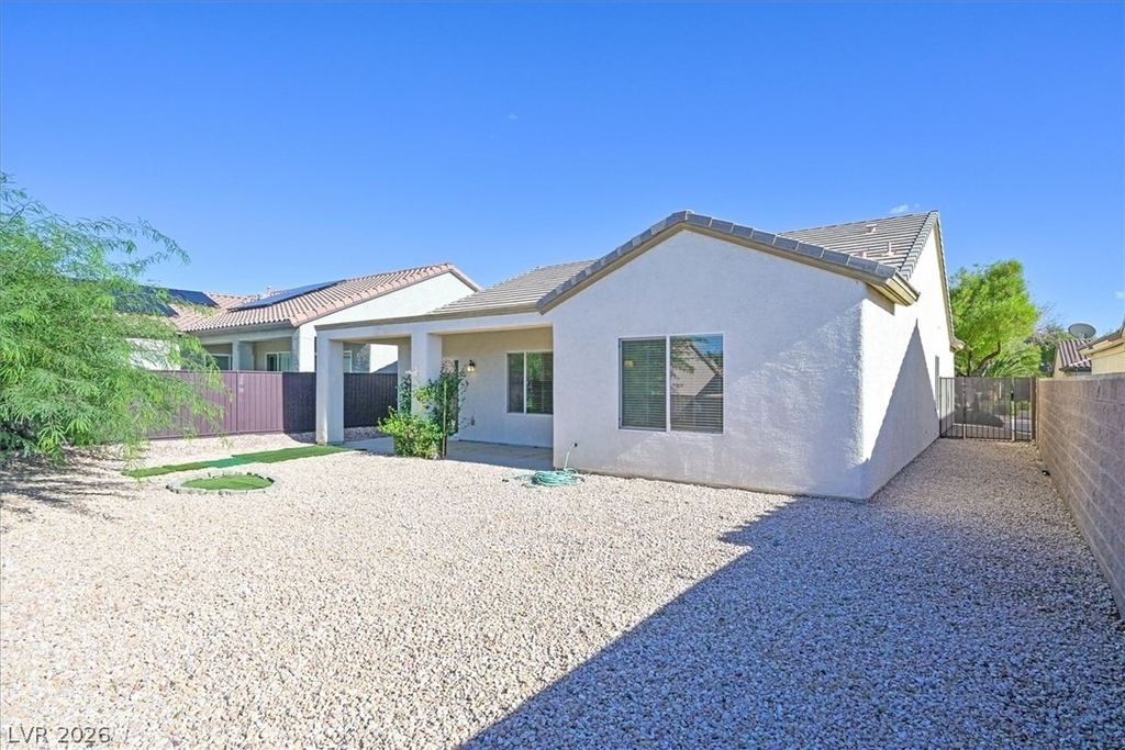 2223 Twin Falls Drive - Photo 24