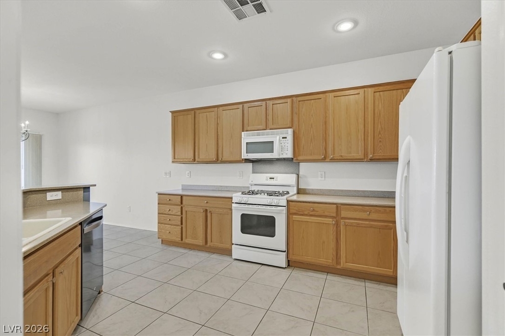 2223 Twin Falls Drive - Photo 7