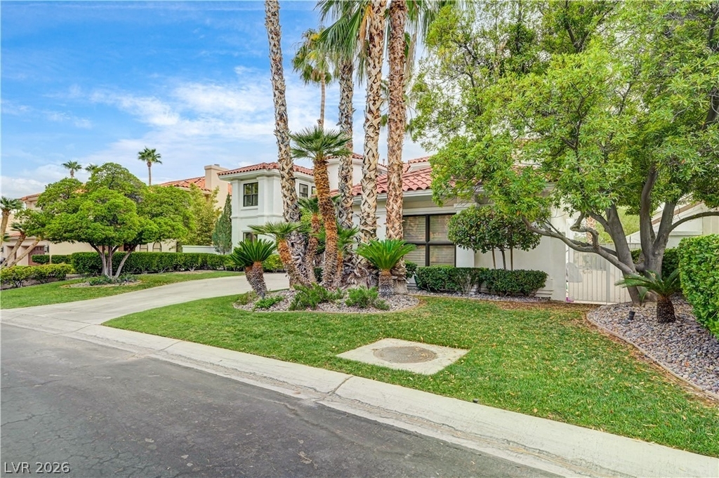 8901 Robinson Ridge Drive - Photo 2
