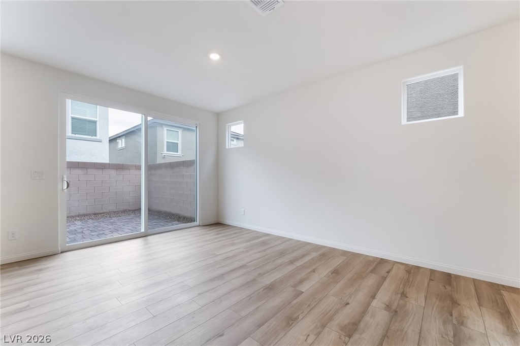 9092 Nostrand Avenue - Photo 9