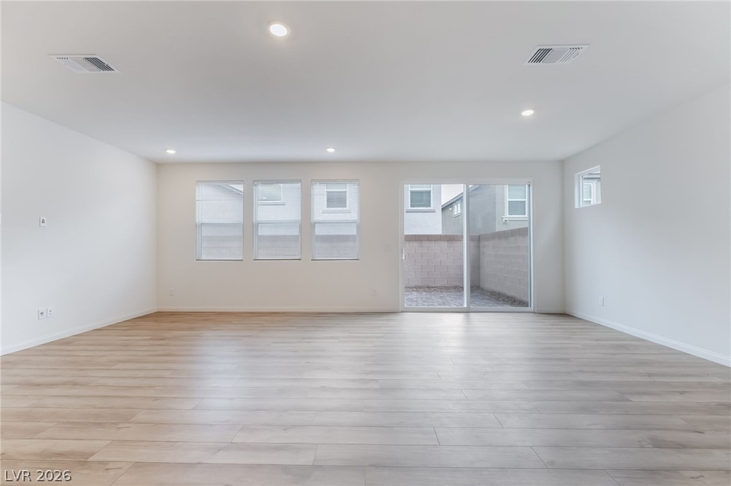 9092 Nostrand Avenue - Photo 8