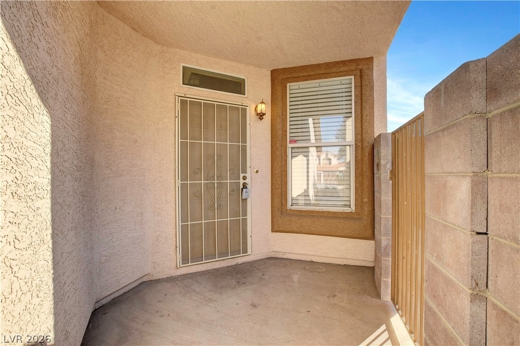 7461 Sunspot Drive - Photo 4