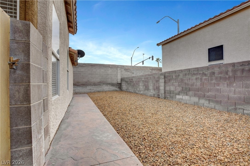 7461 Sunspot Drive - Photo 43