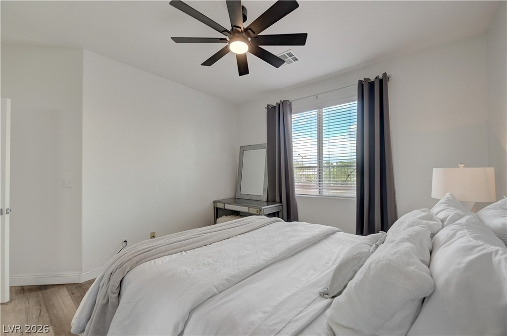 1524 Remembrance Hill Street - Photo 18