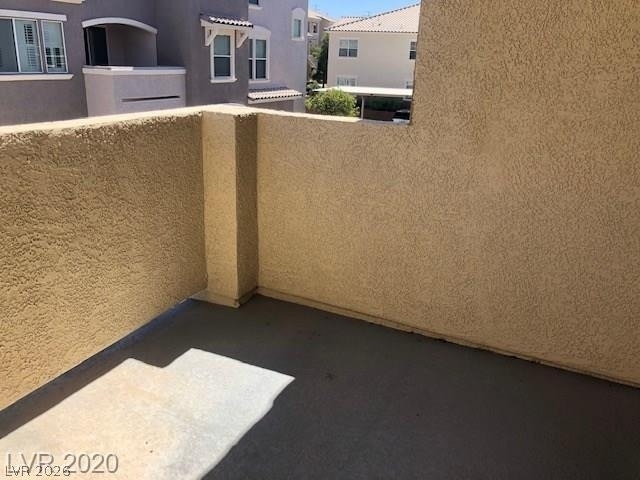 8777 Maule Avenue - Photo 11