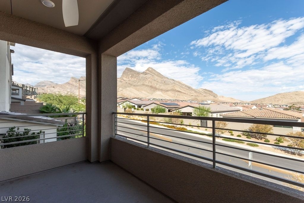 11568 Midnight Melody Avenue - Photo 24