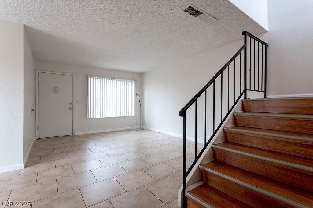 4362 Caliente Street - Photo 18