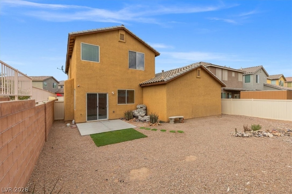 7384 Emerald Glow Street - Photo 33
