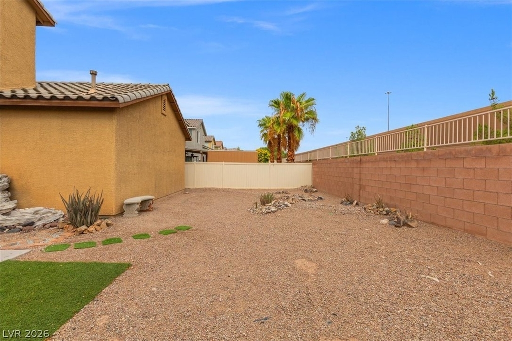 7384 Emerald Glow Street - Photo 37