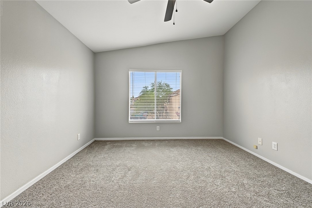 6592 Strolling Plains Lane - Photo 14