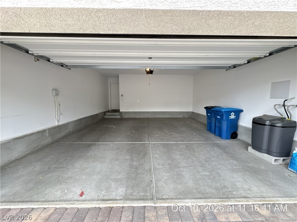 371 Rosefinch Street - Photo 16
