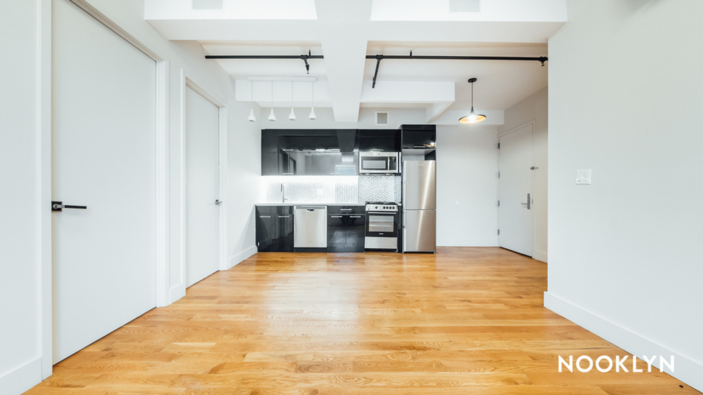 880 Dekalb Ave 11221 - Photo 9