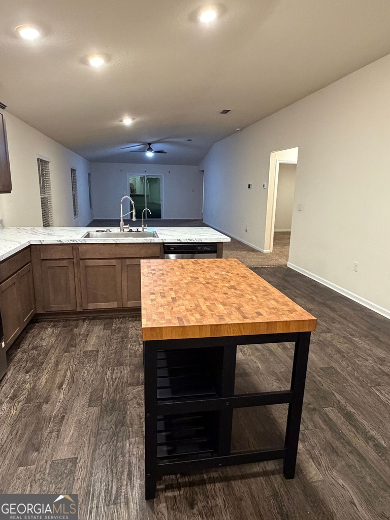 127 Teakwood Drive - Photo 35