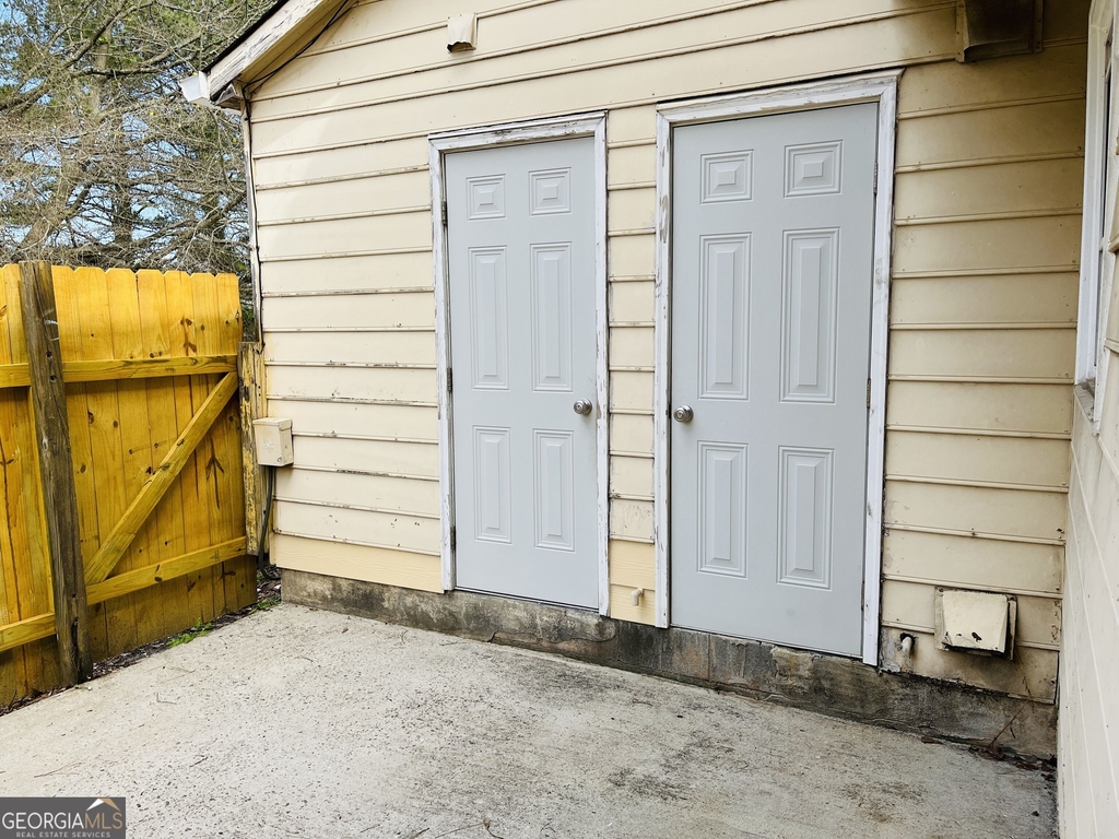 675 Redland Drive - Photo 28