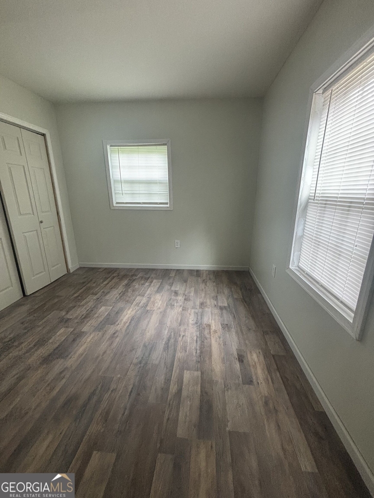 934 India Avenue - Photo 4