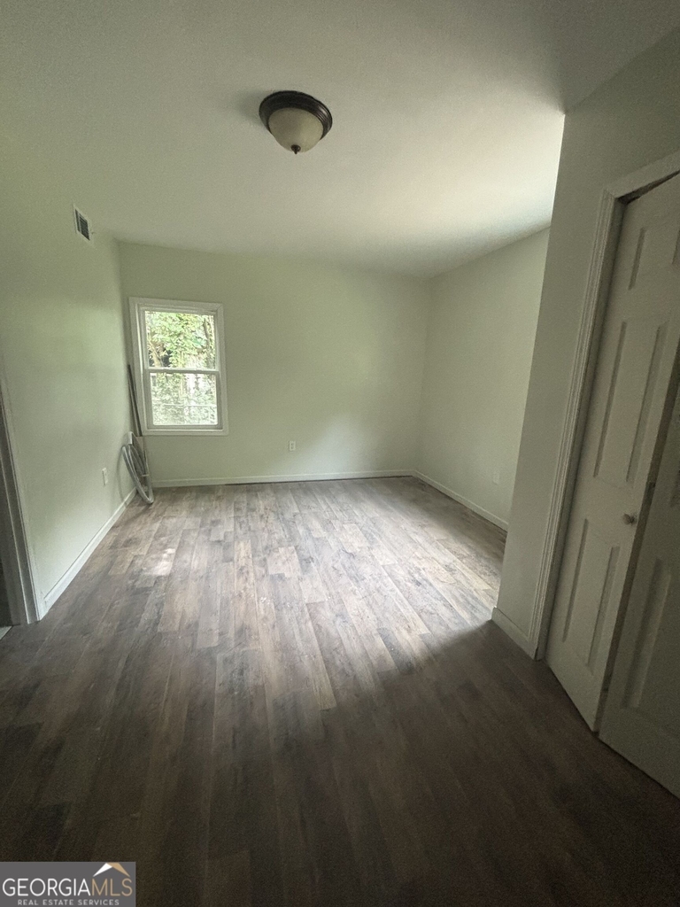934 India Avenue - Photo 3