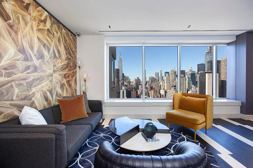 East 34th Street - Photo 5