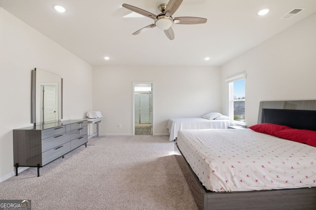 95 Royal Oaks Drive Ne - Photo 17