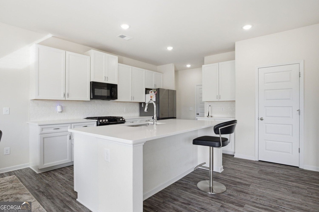 95 Royal Oaks Drive Ne - Photo 10