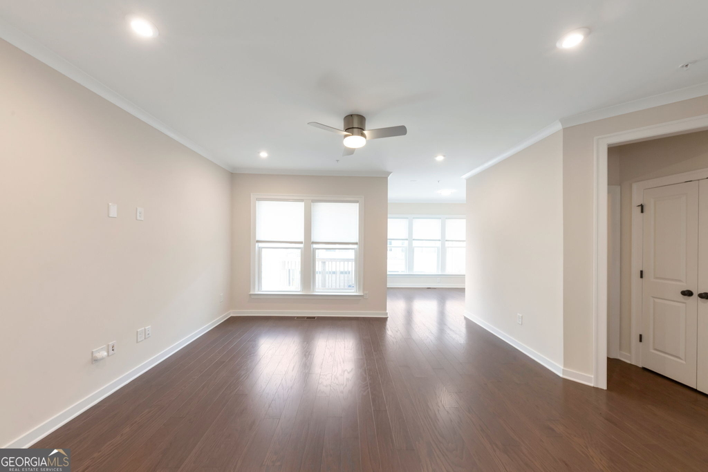 2130 Holtz Lane - Photo 17
