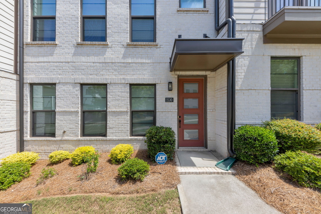 2130 Holtz Lane - Photo 2