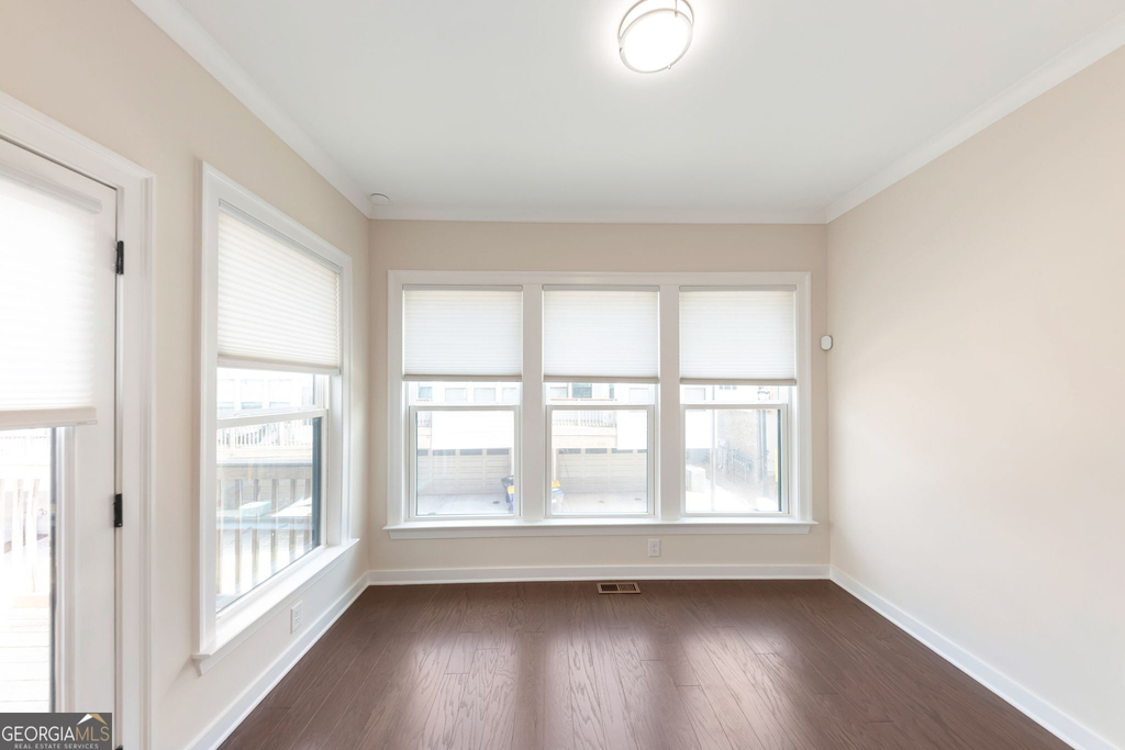 2130 Holtz Lane - Photo 20