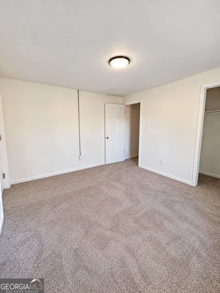 18 Aubrey Street - Photo 6