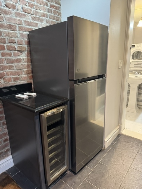 345 West 53rd Street - Photo 10