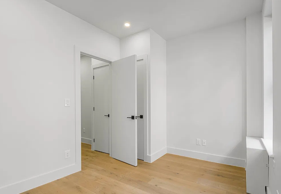 255 West 15th Street - Photo 7