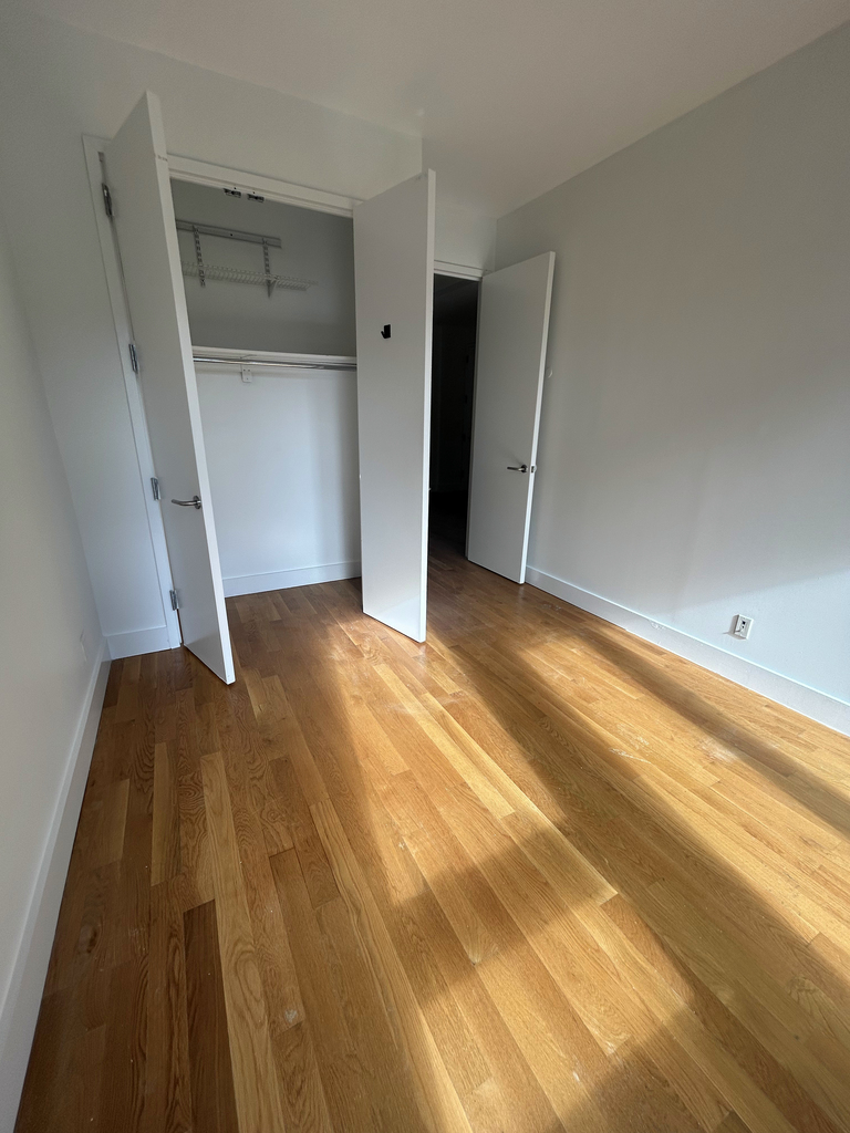 152 South 4th Street - Photo 2