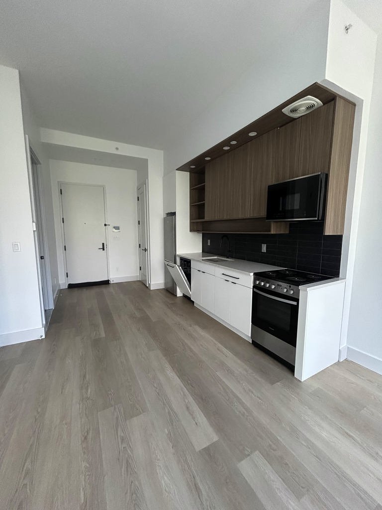 74 N 1st - Photo 1