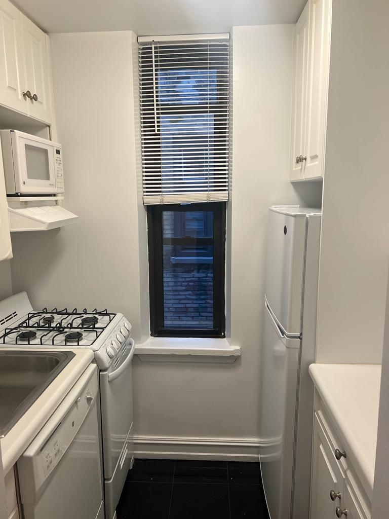 West 79th Street - Photo 0