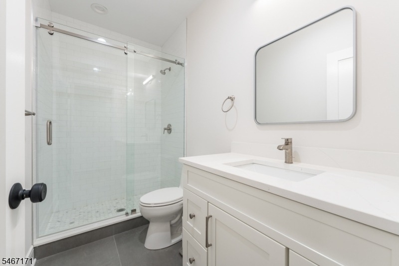 3 Loveland St - Photo 28