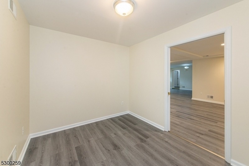 21 Walsh Rd - Photo 11