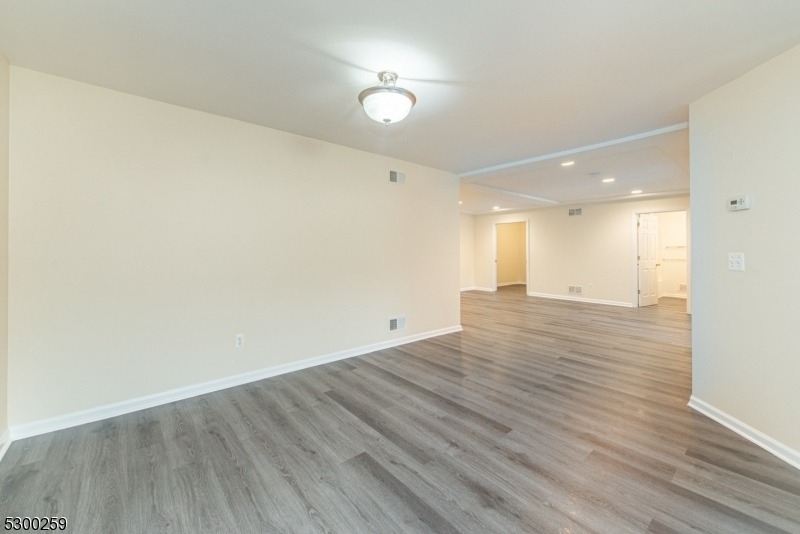 21 Walsh Rd - Photo 14