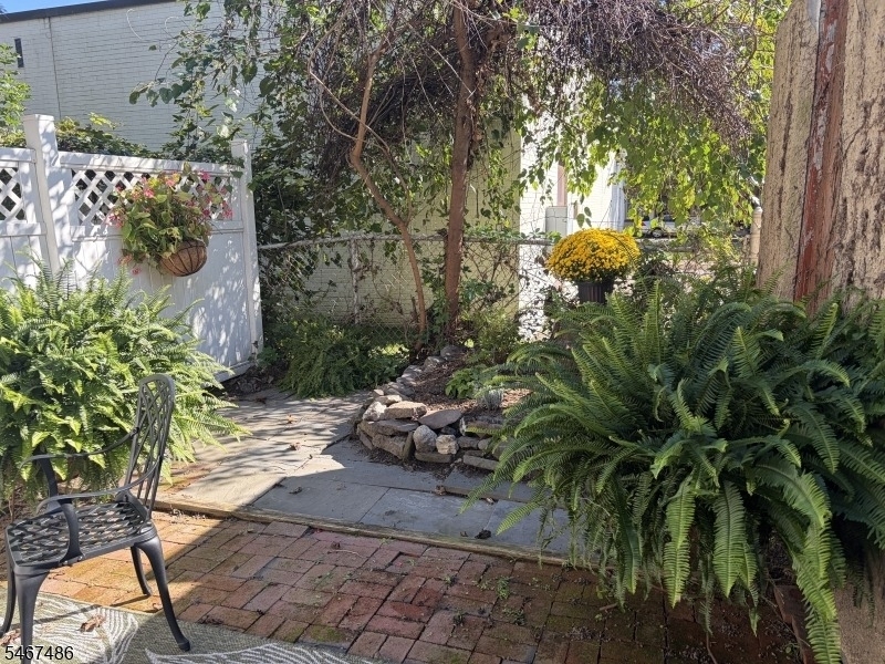 65 Coryell St - Photo 25