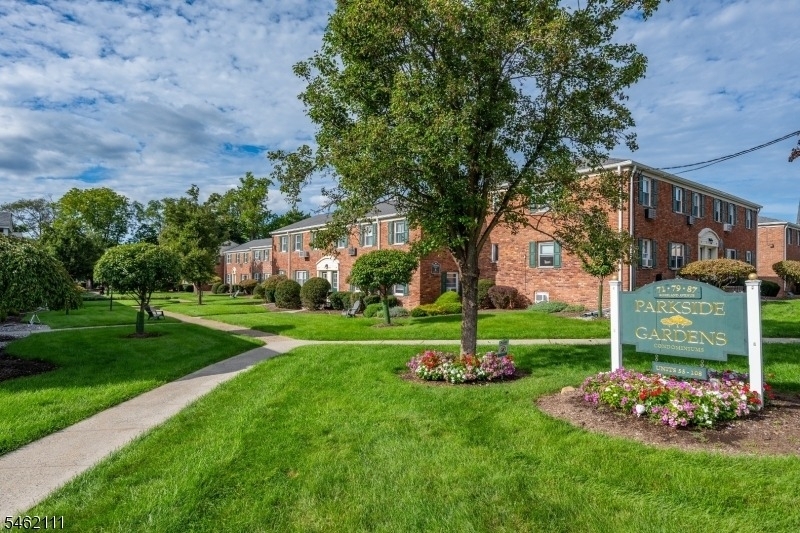 79 Roseland Ave - Photo 22